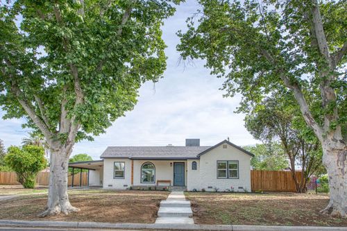 3030 E Normal Ave, Fresno, CA, 93703-3138 | Card Image