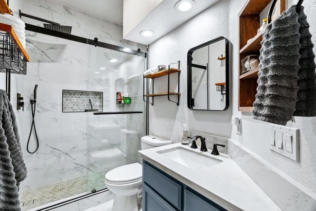 26446 Honor Ln, House other with 3 bedrooms, 2 bathrooms and 2 parking in Salinas CA | Image 20