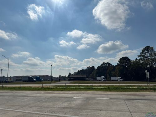 3203 Sw Loop, Carthage, TX, 75633-4973 | Card Image