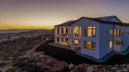 3773 Boulder Point, Santa Rosa, CA, 95404 | Card Image
