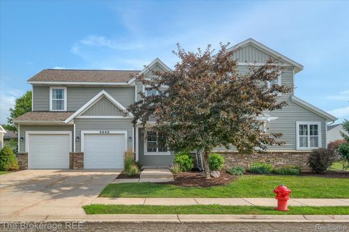 3040 Hamlet Cir, East Lansing, MI, 48823-6388 | Card Image