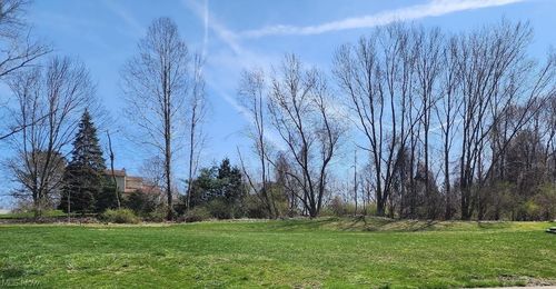 7119 Wayside Dr, Mentor, OH, 44060-6532 | Card Image