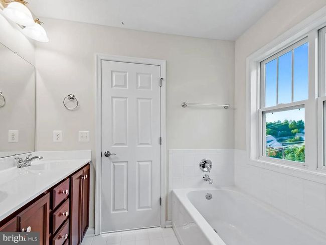 2486 Winthrop Dr, House attached with 5 bedrooms, 5 bathrooms and null parking in CHARLOTTESVILLE VA | Image 18