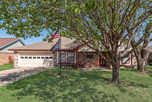 577 Bluebonnet Drive, Keller, TX, 76248 | Card Image