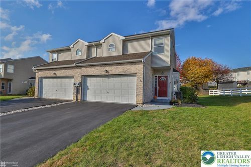 1285 Old Gate Rd, Northampton, PA, 18067-8705 | Card Image