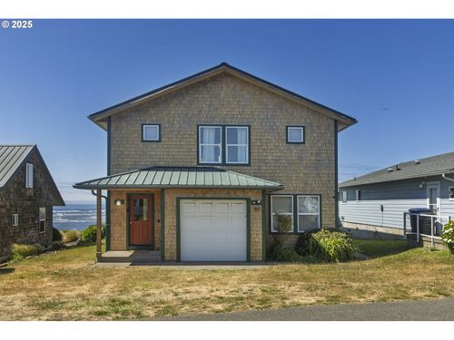 962 Sw Waziyata Ave, Waldport, OR, 97394-9066 | Card Image