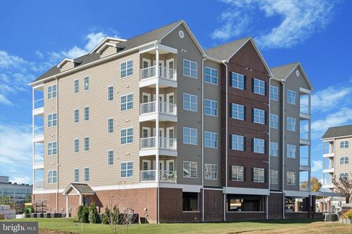 16422 River View Dr, BRISTOL, PA, 19007 | Card Image