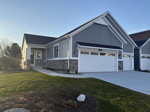 2553 Ravines Trail Dr Sw, Byron Center, MI, 49315-7407 | Card Image