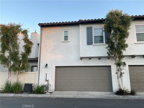 460 N Santa Maria St, Anaheim, CA, 92801-6159 | Card Image
