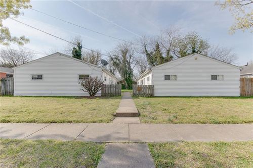 b-1443 W 40th St, Norfolk, VA, 23508-2237 | Card Image