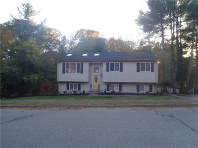 12 Cobblestone Terrace, House other with 4 bedrooms, 2 bathrooms and 6 parking in Coventry RI | Image 3