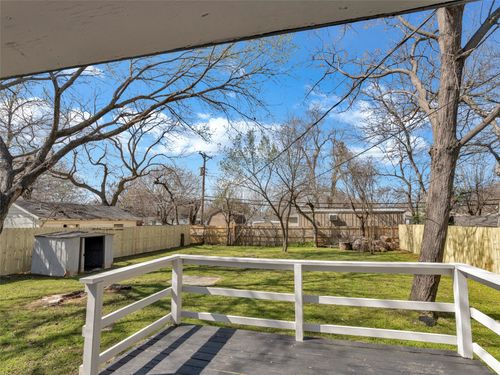 307 Terry Rd, Hurst, TX, 76053-8018 | Card Image