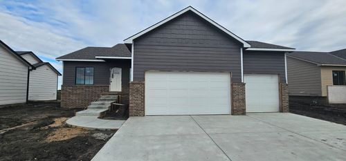 1520 S Midway Ct, Valley Center, KS, 67147 | Card Image