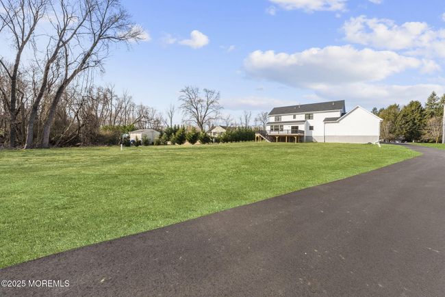 273 Colts Neck Rd, House other with 4 bedrooms, 3 bathrooms and null parking in Farmingdale NJ | Image 45