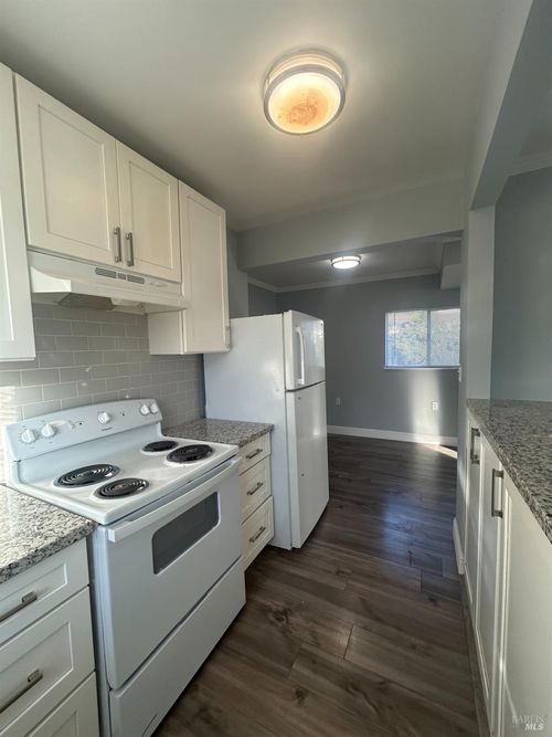 900 Virginia St, Vallejo, CA, 94590-5974 | Card Image