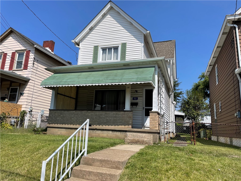 Summit St, Mckeesport, PA 15132