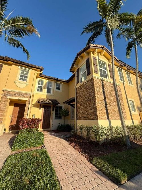 unit-8-9269 Sw 227th St, Cutler Bay, FL, 33190-1915 | Card Image