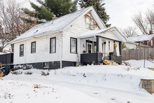 776 Wheeler St N, Saint Paul, MN, 55104-1144 | Card Image