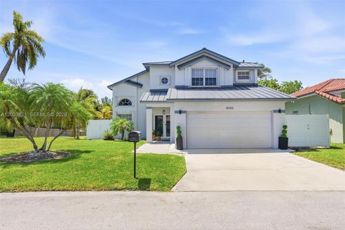 8550 Sw 208th St, Cutler Bay, FL, 33189-3305 | Card Image