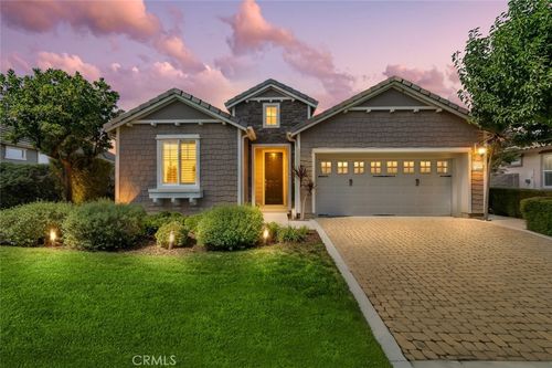 1084 Emma Ln, Nipomo, CA, 93444-6660 | Card Image