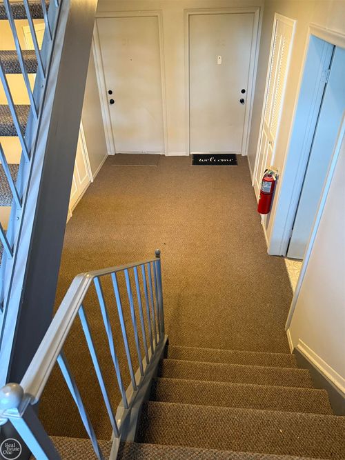 51174 Johns Dr, Chesterfield, MI, 48047-1470 | Card Image