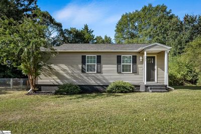 131 Stone Drive, House other with 2 bedrooms, 1 bathrooms and null parking in Anderson SC | Image 2