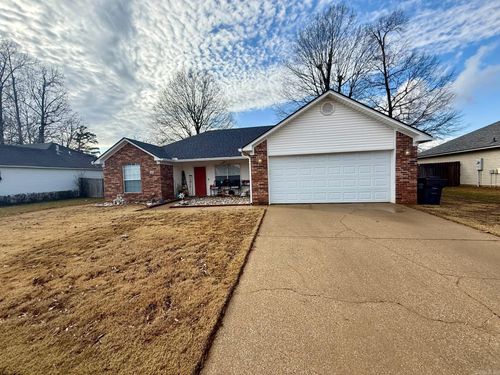 3401 Lacross Dr, Bryant, AR, 72022-9315 | Card Image