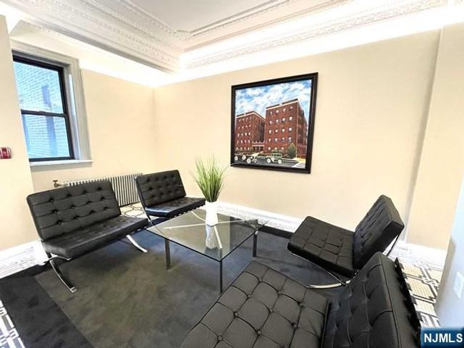 855 Broad Ave, Home with 1 bedrooms, 1 bathrooms and null parking in Ridgefield NJ | Image 21