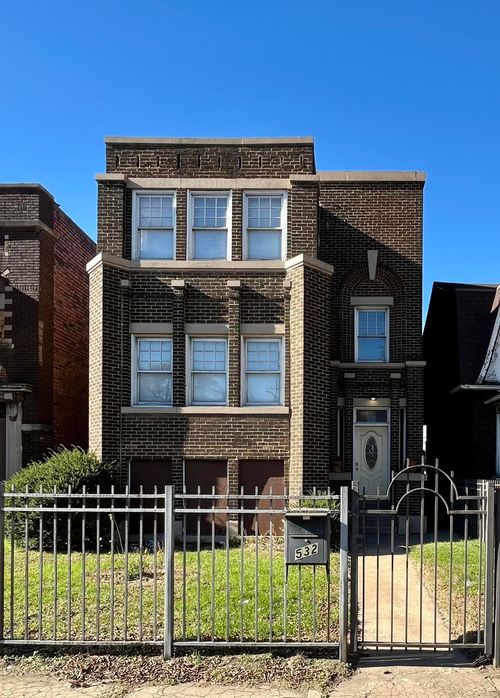 532 Connecticut St, Gary, IN, 46402-2002 | Card Image