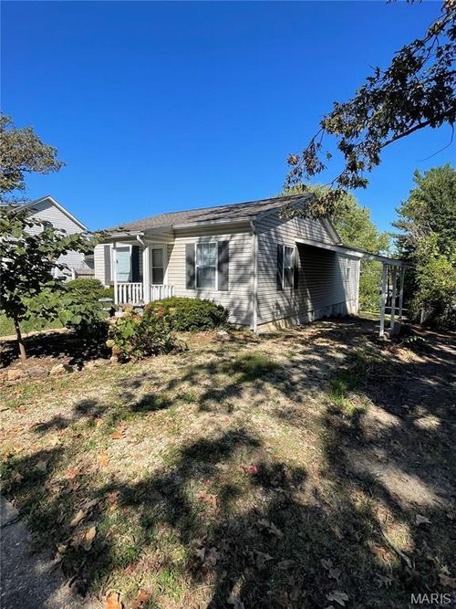 321 E Vine St, Sullivan, MO, 63080-2033 | Card Image