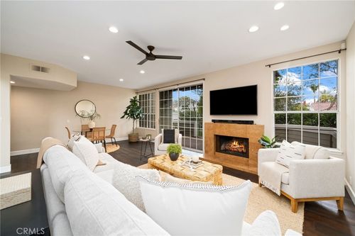 101-460 Providence Ct, Long Beach, CA, 90803-2092 | Card Image