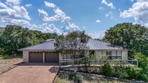 110 Highlands Blvd, Horseshoe Bay, TX, 78657-6212 | Card Image