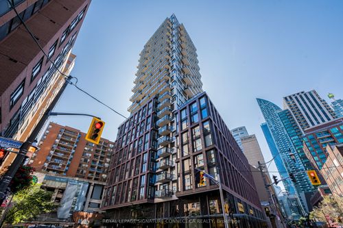 2703-2A Church St, Toronto, ON, M5E0E1 | Card Image