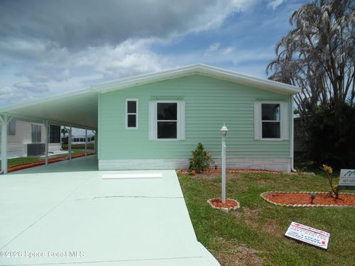 p28-1040 Dracena Dr, Micco, FL, 32976-7712 | Card Image