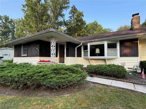 8166 Timberlane Dr, Concord Township, OH, 44077-9707 | Card Image