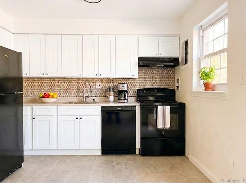 12c-5 Wildwood Dr, Wappingers Falls, NY, 12590-2042 | Card Image