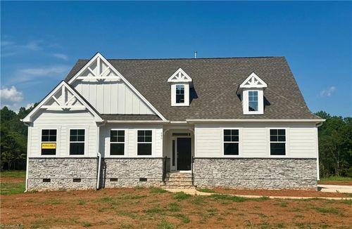 290 Redland Rd, Advance, NC, 27006-6720 | Card Image
