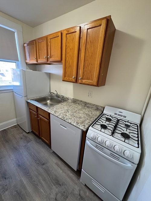 apt-11-7 Scottfield Rd, Boston, MA, 02134-3709 | Card Image