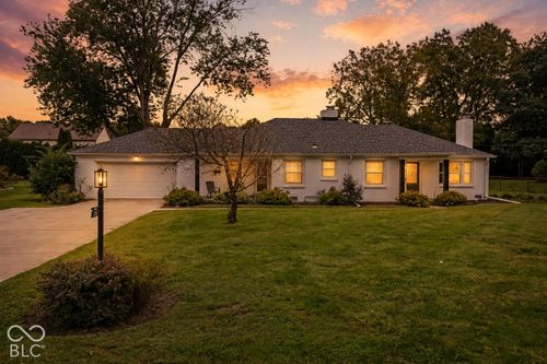 936 Sunset Dr, Anderson, IN, 46011-1619 | Card Image