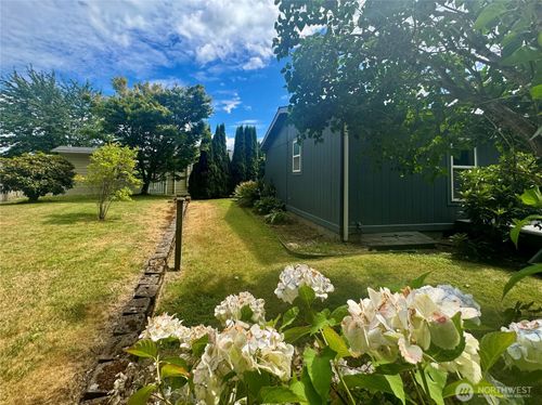 23-1093 Todd Pl, Burlington, WA, 98233-1444 | Card Image