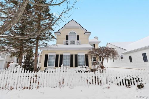 1234 Hudson Dr, Howell, MI, 48843-6843 | Card Image