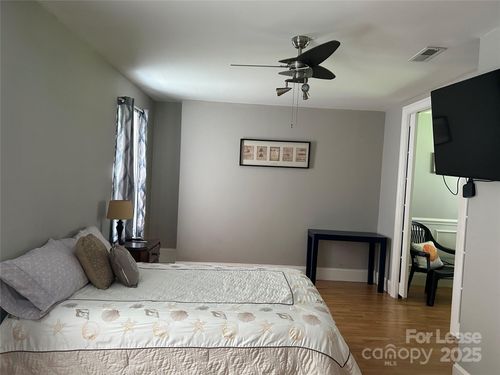 9701 Langston Mill Rd, Charlotte, NC, 28216-1987 | Card Image