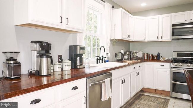 43 Briar Patch Ln, House other with 3 bedrooms, 4 bathrooms and null parking in BOSTON VA | Image 9