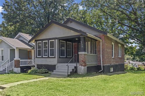 6538 Julian Ave, Saint Louis, MO, 63133-1410 | Card Image