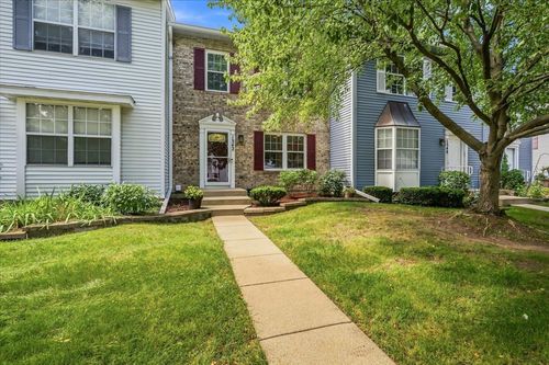 1342 Arlington Ct, Geneva, IL, 60134-3700 | Card Image