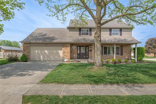 4023 Loop Dr, Englewood, OH, 45322-2652 | Card Image