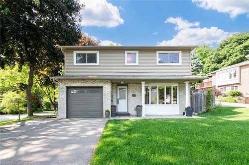 1481 Otis Ave, Mississauga, ON, L5C2R8 | Card Image