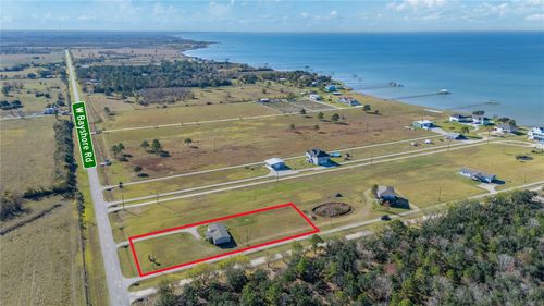 4423 W Bayshore Rd, Anahuac, TX, 77514-2790 | Card Image