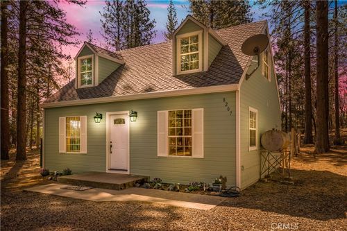 8207 Harrington Flat Rd, Kelseyville, CA, 95451-7711 | Card Image