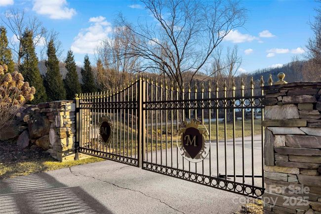 Monarch Estates | Image 38